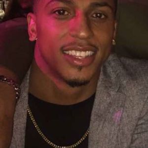 Meet your Posher, Dejohn